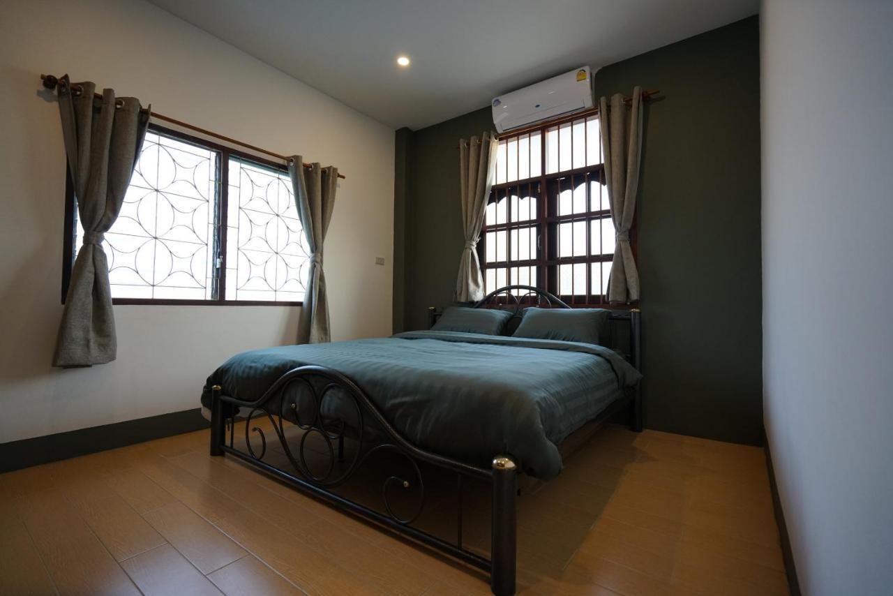 Niece Hostel Phuket - Sha Extra Plus Exteriér fotografie